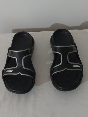 NWOT Crocs Women Slide Sandal